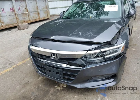 2018 Honda Accord Hybrid from USA, damaged, VIN 1HGCV3F1XJA012329